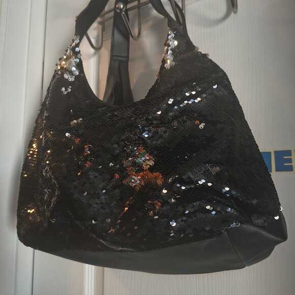 Back and silver handbag - Picture 6 of 6